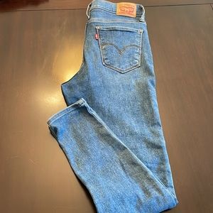 Levi’s 720 High Rise Super Skinny